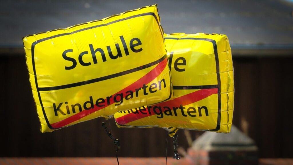 Kindergeld Berechtigtenwechsel Formular im PDF-Format gratis downloaden