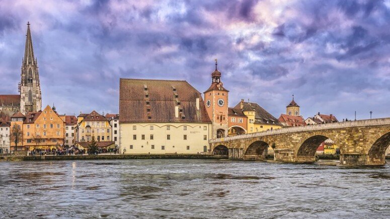 PDF kostenlos für Finanzamt Regensburg Formulare herunterladen